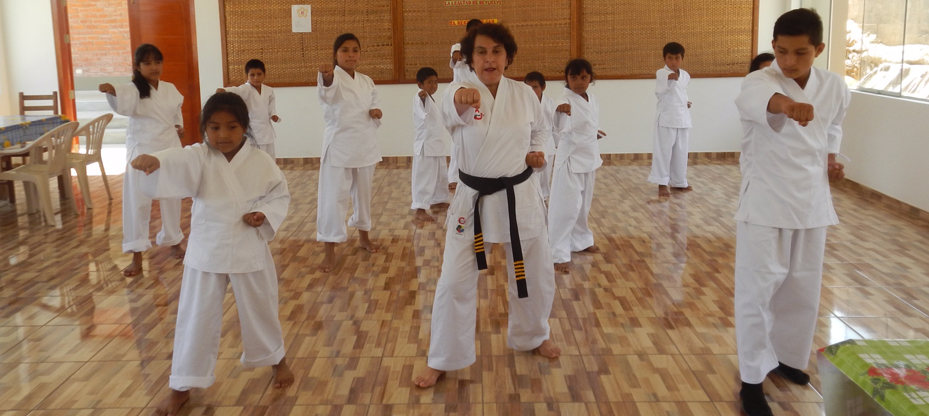 Karateunterricht März 2015 2